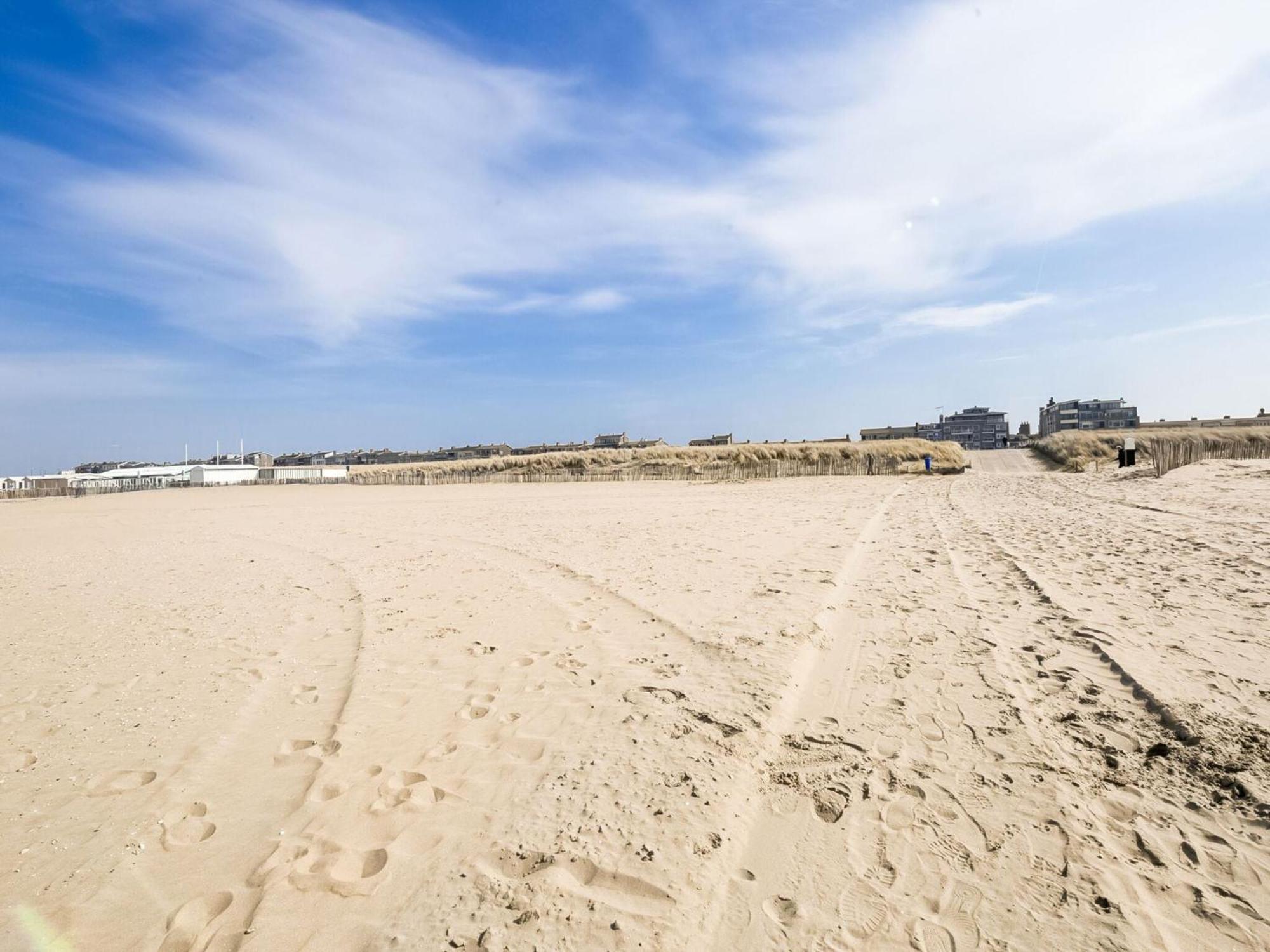 Apartment With Sea View And Parking In Katwijk Aan Zee Екстер'єр фото