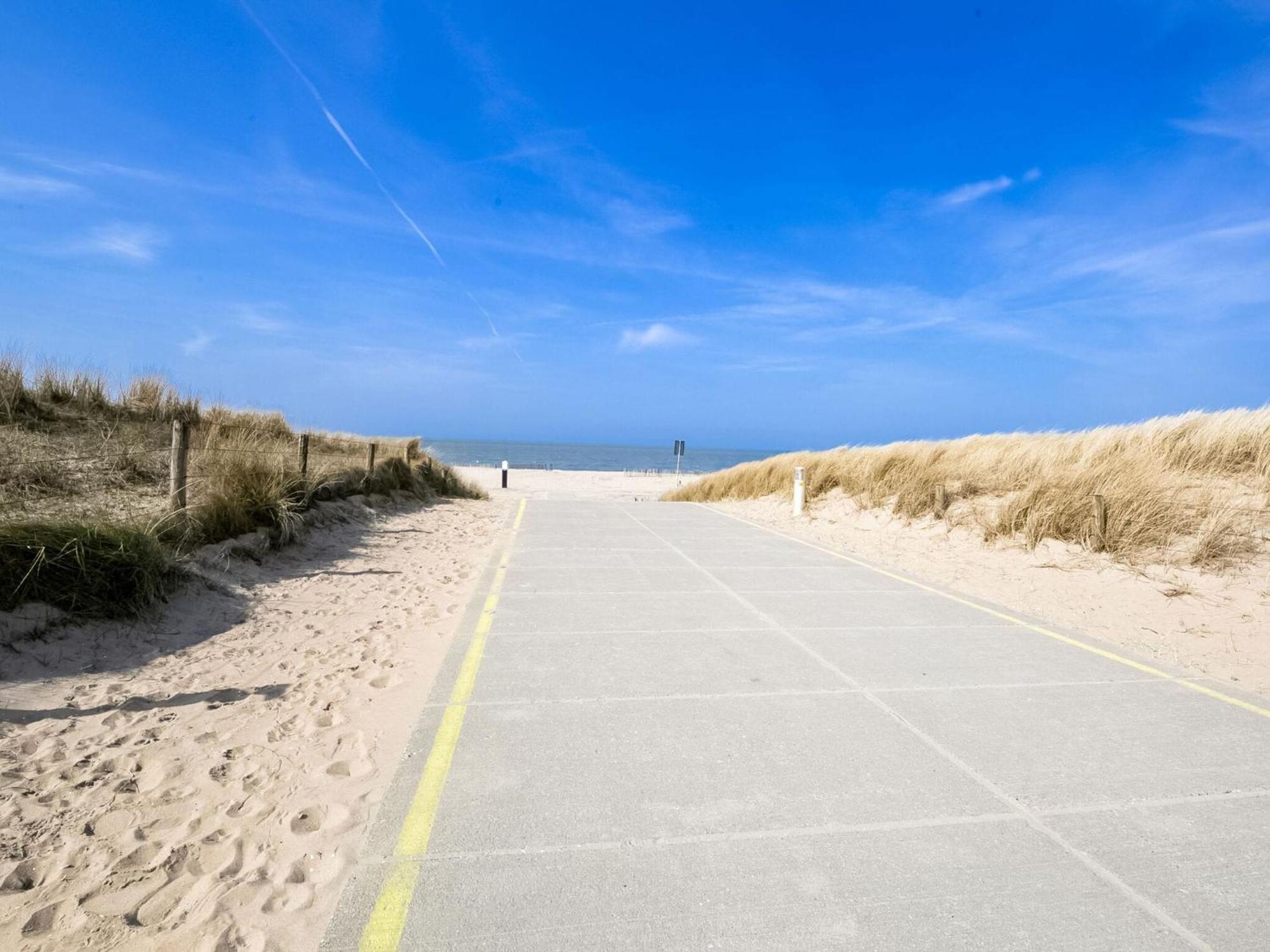 Apartment With Sea View And Parking In Katwijk Aan Zee Екстер'єр фото